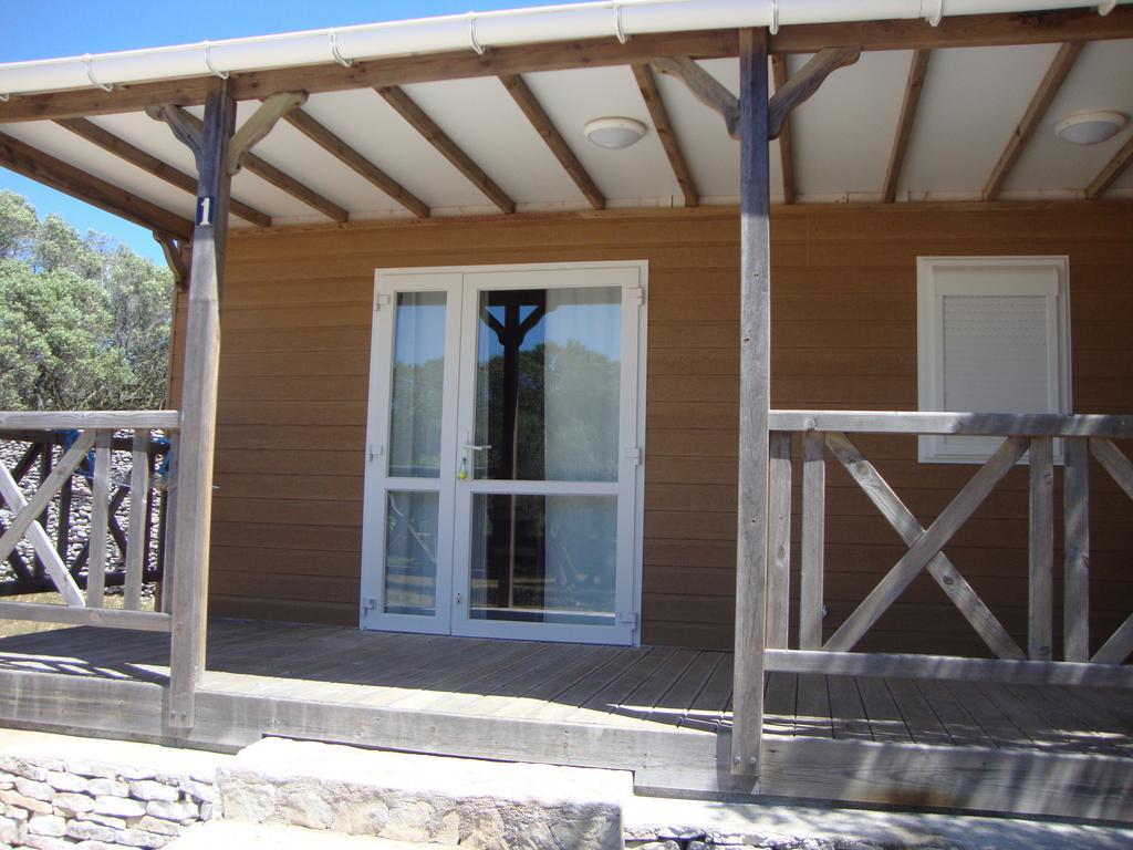 Camping Residence Chalet La Pomposa Terrazzoni Бонифачо Стая снимка